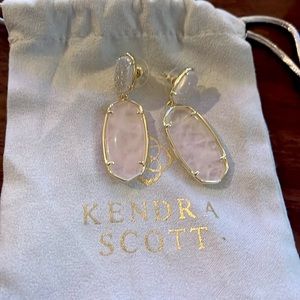 Kendra Scott Elle Earrings Gold. white Kyocera Opal top/Rose quartz bottom stone